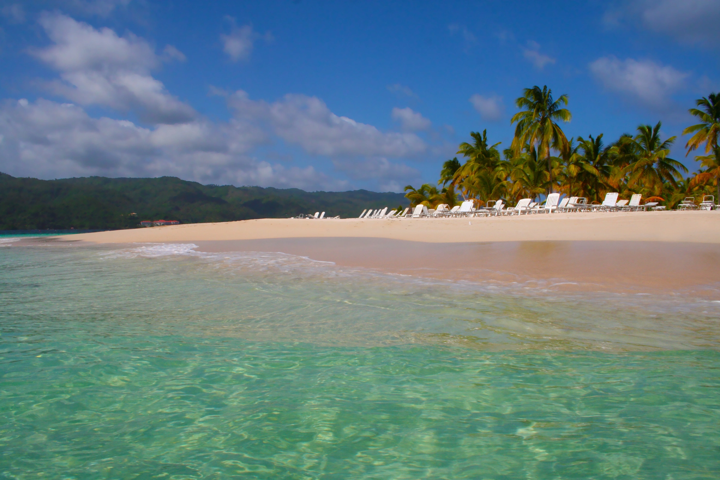 Cayo_Levantado[1].webp